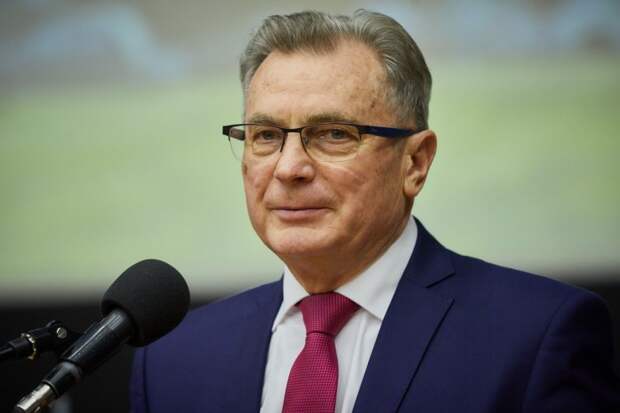 Вице-президент РАН, научный руководитель Центрального аэрогидродинамического института им. проф. Н.Е. Жуковского Сергей Леонидович Чернышев.Фото: Елена Либрик / «Научная Россия»