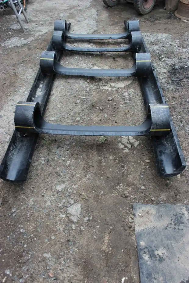 снегоходные сани пгд-3000. сани для караката из пнд труб. сани из листа пнд. сани из пнд для снегохода своими руками. сани из пнд для снегохода своими руками.