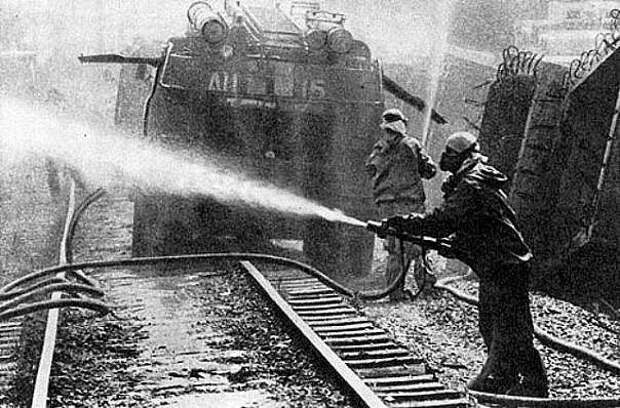 Тушение Чернобыльской атомной станции. Фото из открытых источников.