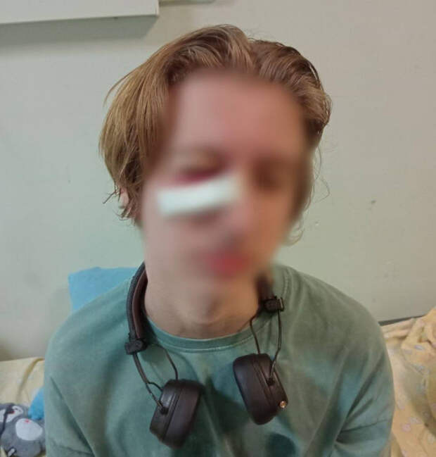 Школьники-антисемиты избили питерского подростка за флаг Израиля на аватарке