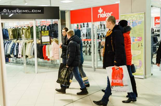Black Friday в торговом центре «Секрет» в Гомеле,  или 20 тысяч гомельчан в погоне за выгодой