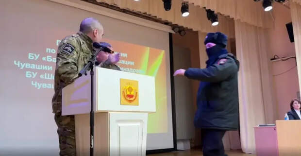 "Я это заслужил?": герой СВО вступился за сельскую больницу и вызвал гнев властей