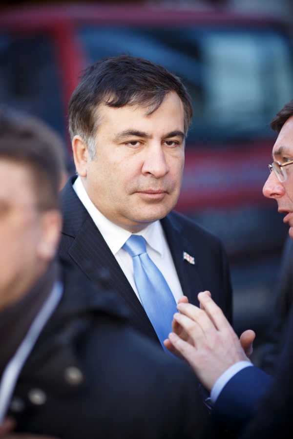 Саакашвили пообещал вернуть Крым в состав Украины Саакашвили пообещал вернуть Крым в состав Украины