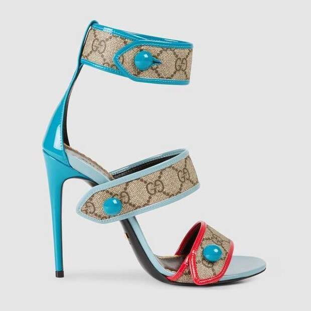 SANDALS WITH BLUE BASE 