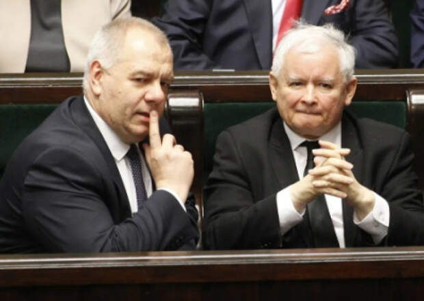 «Театр абсурда»: Польша намерена выставить счёт «Газпрому» за прекращение поставок