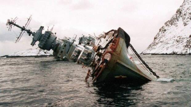 Туристическая достопримечательность Норвегии – крейсер «Мурманск» После шторма 1994 года так и остался в Норвежском море. история, люди, мир, фото