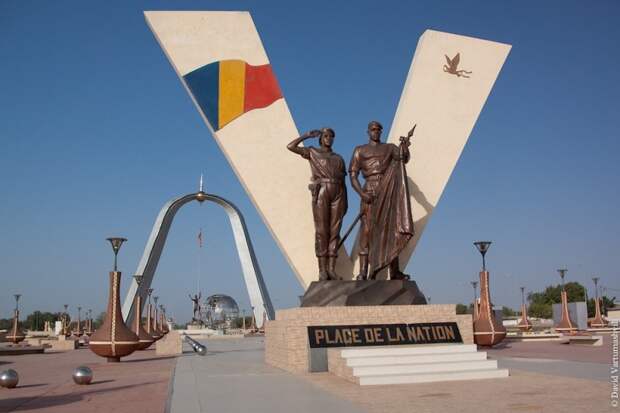 ndjamena01 800x533 Прогулка по столице беднейшей африканской страны