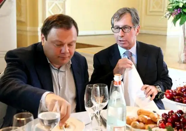 Еврейский олигарх Авен плачется за тяжелую жизнь из Лондона