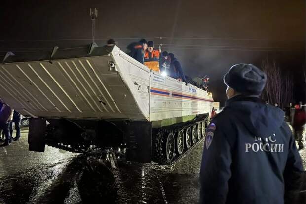 Людей в Томской области эвакуируют из-за паводка