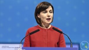 Майя Санду заявила о необходимости наладить отношения между Молдовой и Украиной