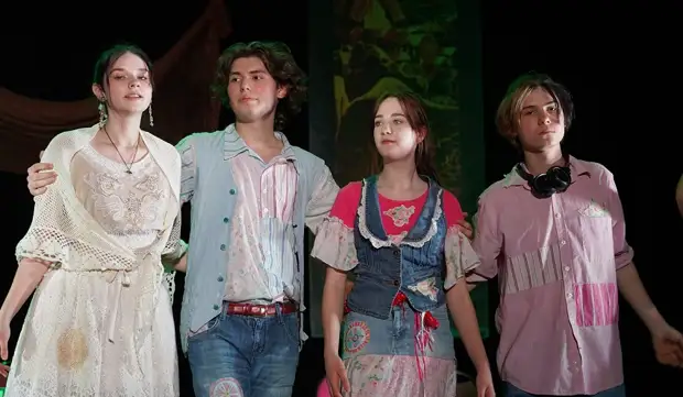 Юная актриса из Лосинки дебютировала на сцене театра Российской Армии