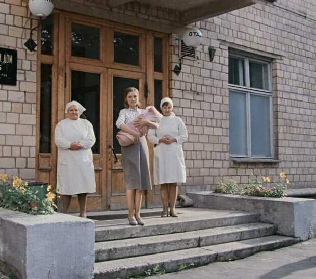 Часто медперсонал не отличался мягкостью, но так было не везде. /Фото: moscowsteps.com Часто медперсонал не отличался мягкостью, но так было не везде. /Фото: moscowsteps.com