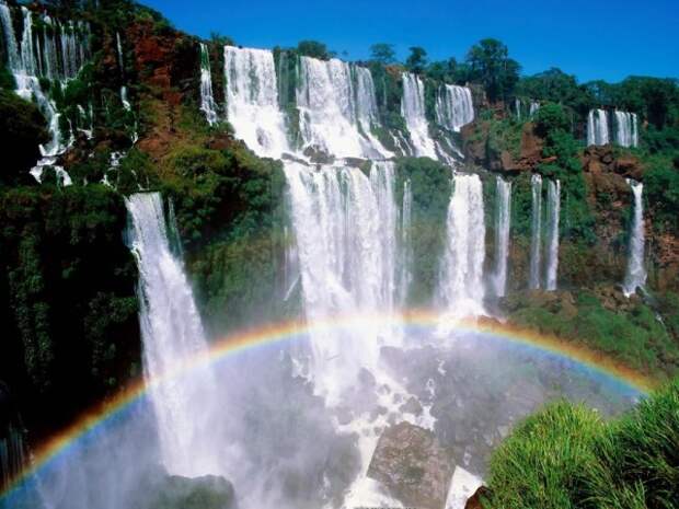 Iguazu-Falls-Tours-e1385453071294