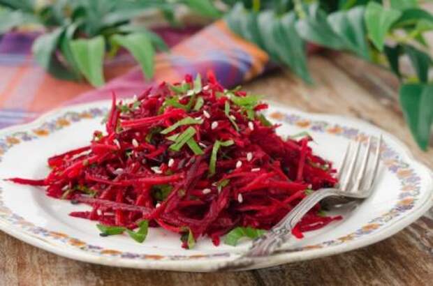 Салат постный с морковью, капустой и свеклой – рецепт с фото