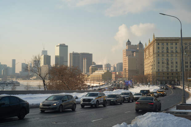 Эксперты составили список самых нужных вещей в машине зимой