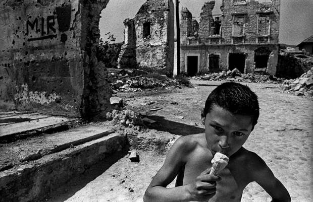 В ад и обратно: этот фотожурналист 30 лет на передовой
