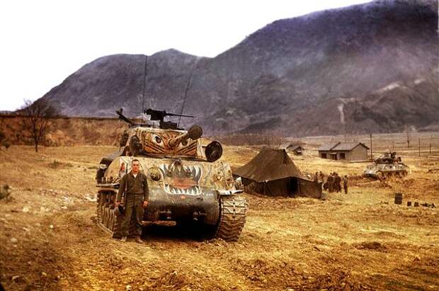 М4АЗЕ8 Sherman в Корее.