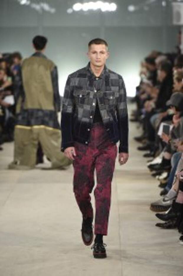 LOOK22