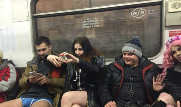 в метро без