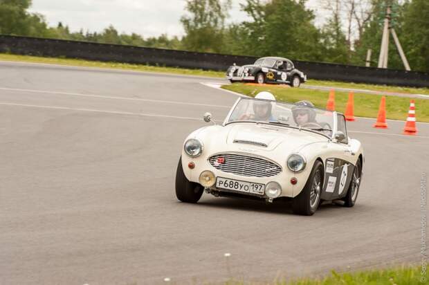 Гонки ретро-автомобилей - Moscow Classic Grand Prix  ретро авто, гонки, авто, олдтаймер