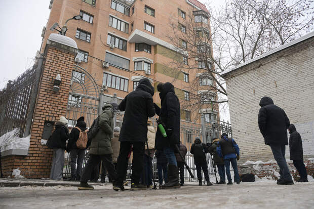 Стала известна стоимость вскрытия дверей Долиной