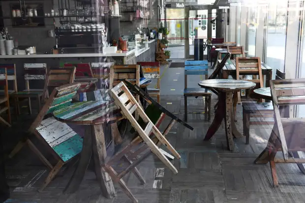 «Не выявлено непредвиденных нежелательных явлений»: эффективность российской вакцины «Спутник V» составила 92%