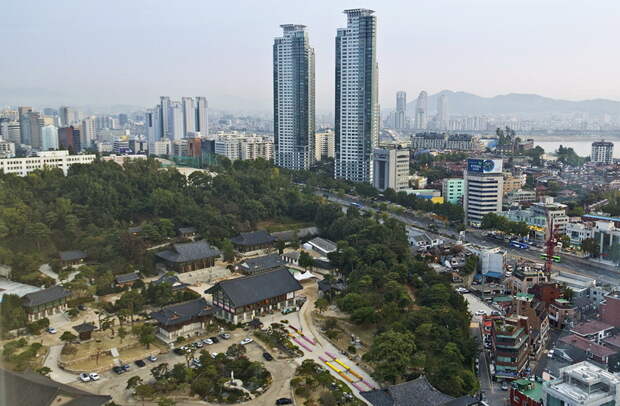 Хрма Бонынса. Сеул. Южная Корея.