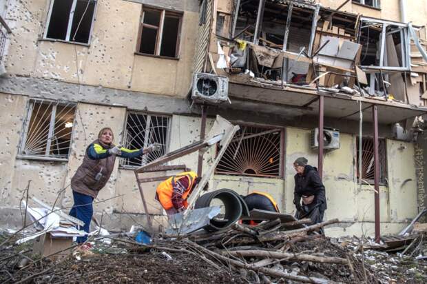 Описан масштаб разрушений в пережившем массированный ночной налет Севастополе