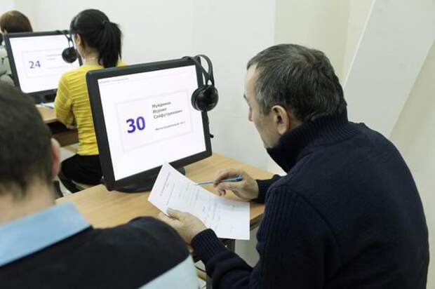 Из Ленобласти выдворили почти 2,5 тысячи мигрантов-нарушителей за 2025 год