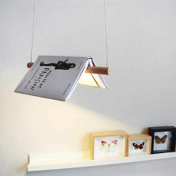 Лампа с абажуром из книги Лампа с абажуром из книги