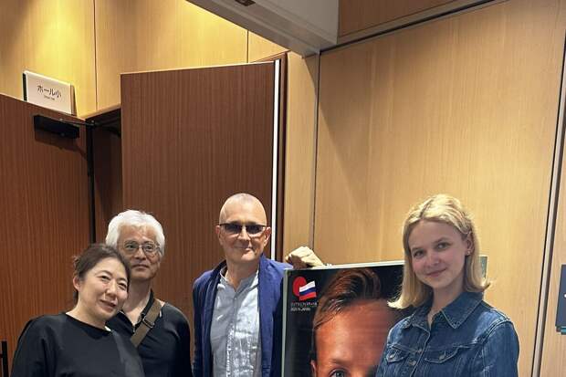 Режиссер Егор Бероев с женой Анной Панкратовой представили фильм "Кукла" в Токио