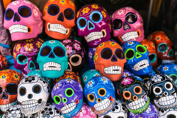 Черепа - Праздник смерти в Мексике
