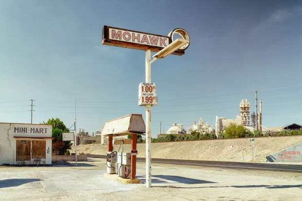 Официальное название этой трассы — U.S. Route 66. Но в народе её называют Шоссе Уилла Роджерса, «Главная улица Америки» или «Мать Дорог» Официальное название этой трассы — U.S. Route 66. Но в народе её называют Шоссе Уилла Роджерса, «Главная улица Америки» или «Мать Дорог» путешествия, ральф граф, сша, фотография, шоссе 66