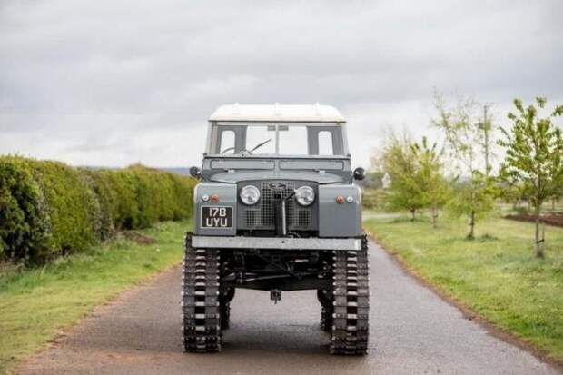 Cuthbertson - очень редкий Land Rover Series II на гусеницах