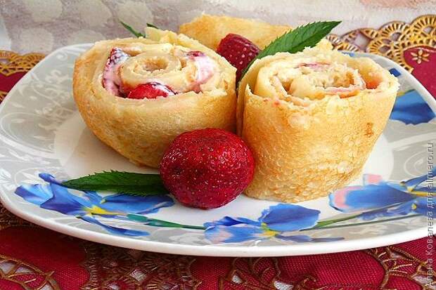 Блины с клубникой Блины с клубникой