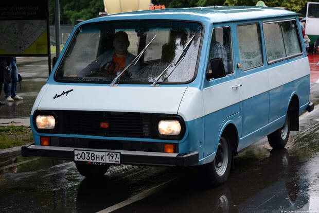 Ретрофест 2015 в Сокольниках выставка, олдтаймер, ретро автомобили