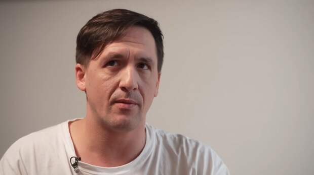 Поплавская разнесла в пух и прах сбежавшего из России Смольянинова