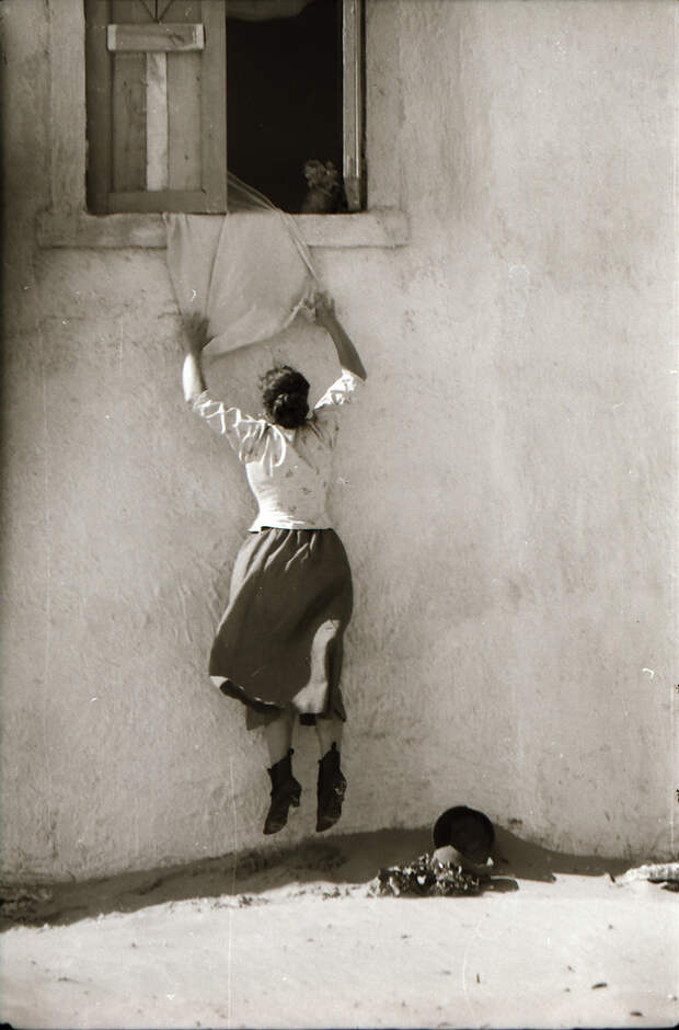 "Белое солнце пустыни", 1969, фото ВАлерия Кострина Сцена сумасшествия. Эпизод, не вошедший в "Белое солнце пустыни".