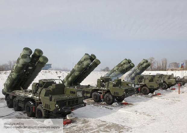 С-400 «Триумф» заступил на боевое дежурство в Калининграде