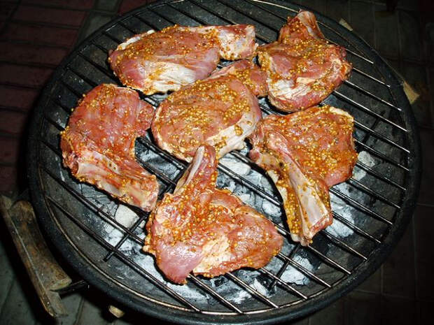 Антрекот из свинины на сковороде сочный и мягкий как приготовить с фото