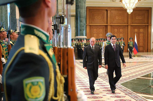 Путин зря съездил в Туркменистан