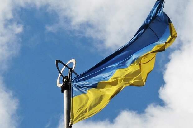 Эксперт Безпалько: без кредита в €90 млрд Украина продержится не больше года