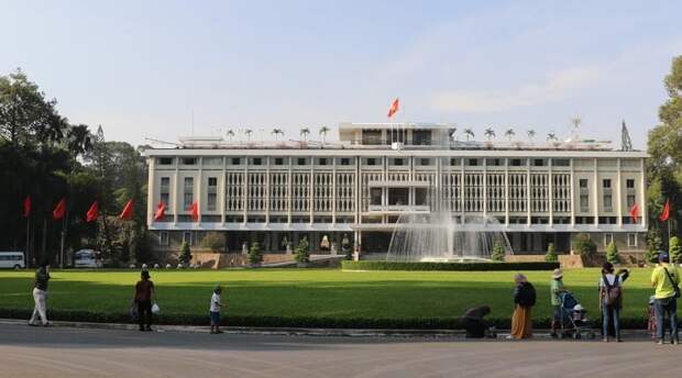 13. Здание правительства в Хошимине (Вьетнам) дом правительства, разные страны мира, фото, чиновники