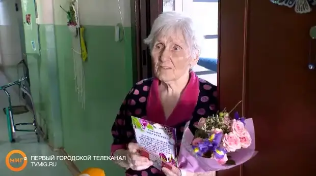 В Ноябрьске тружениц тыла поздравили с 8 Марта