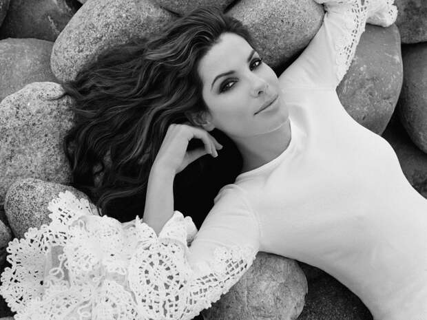 sandra-bullock-wallpaper-photos-1600X1200