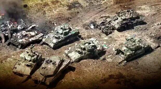 Западная военная техника во время наступления ВСУ не смогла никак помочь бандеровцам, и послужила...