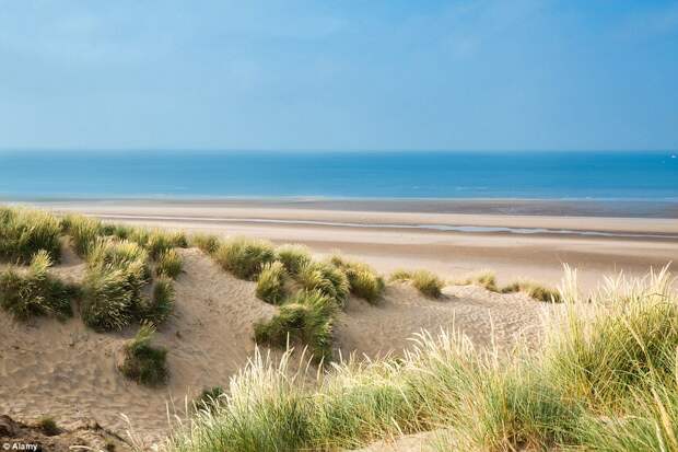 Самые красивые пляжи Британии: золотой песок и синее море