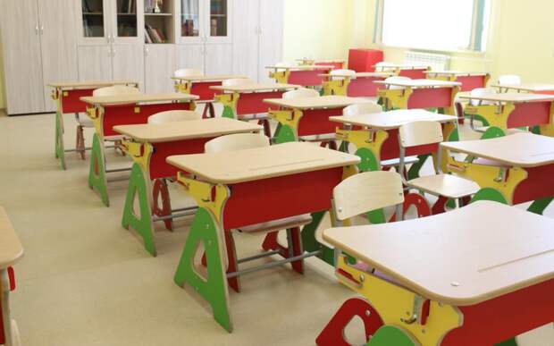 Путин заявил о продлении «Земского учителя» до 2030 года