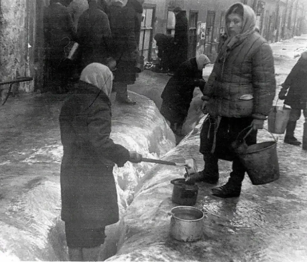 у человека ген тонких губ