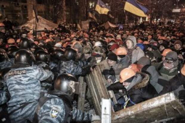 В интернете появился список сотрудников «Беркута» избивавших людей